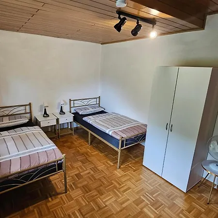 Apartman Foehren Apartment